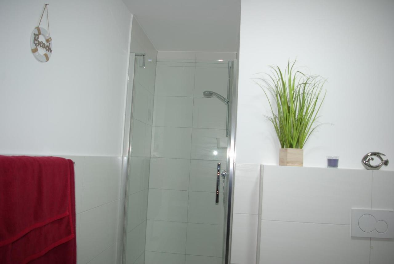 דטמולד Ferienwohnung Am Hermann מראה חיצוני תמונה